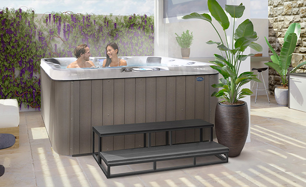 Escape™ Spas Deltona hot tubs for sale